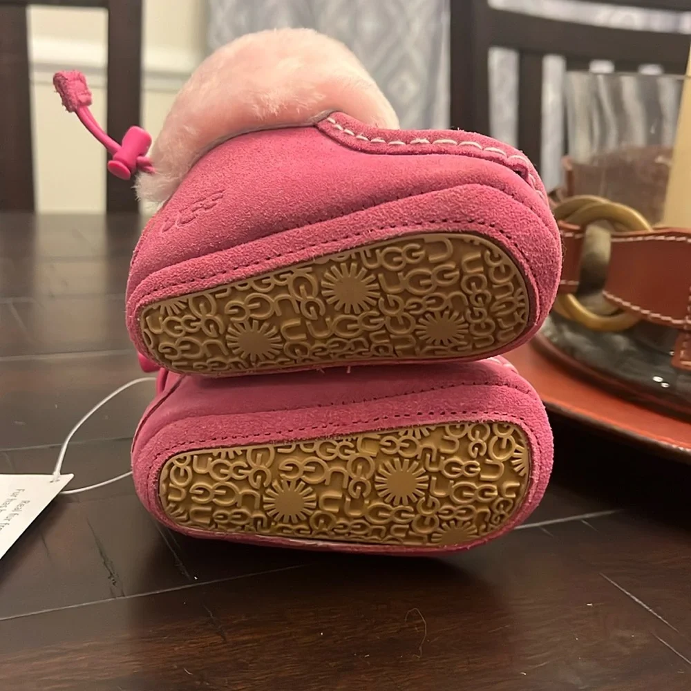 Ugg Australia I Gage Infant Baby Booties Boots Girls Size 0/1 Shoes 0-6 Months